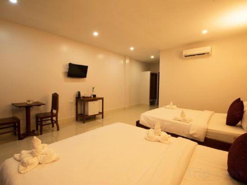 Damnak Soksan Hotel Siem Reap Exterior photo